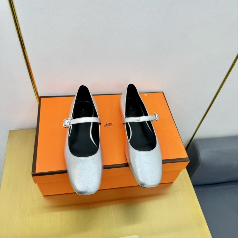 Hermes flat shoes